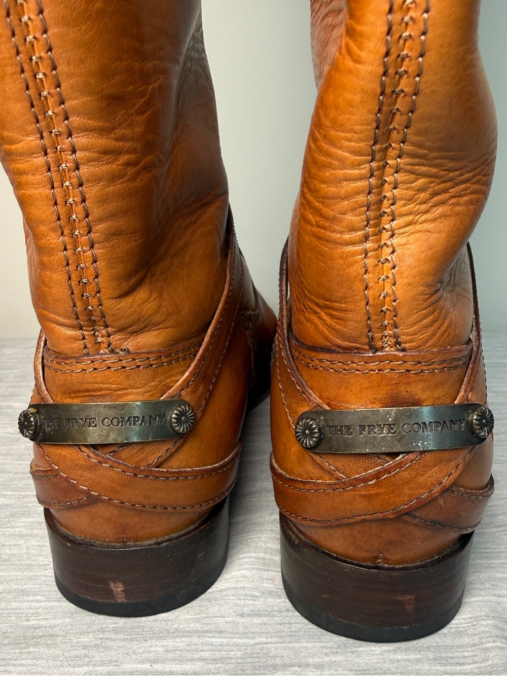 Frye Lindsay Plate Cognac Honey Leather Knee High Riding Boots Sz 7 - Picture 2 of 14